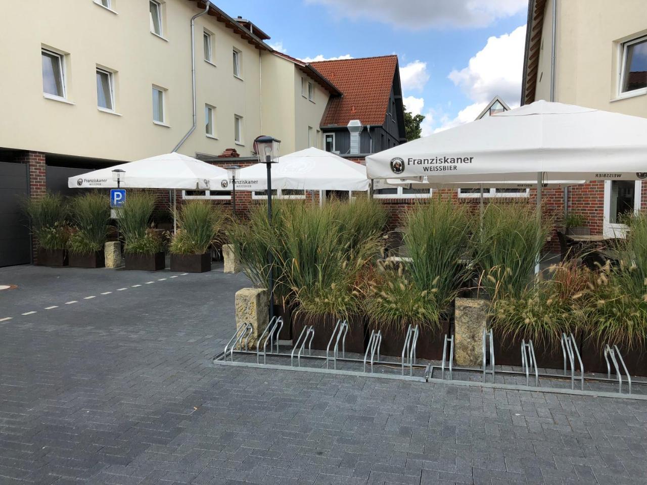 Hotel Isenbuetteler Hof מראה חיצוני תמונה